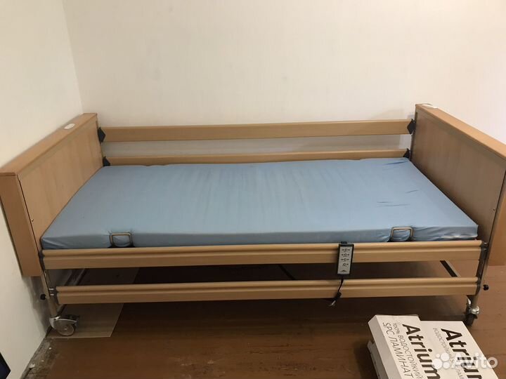 Медицинская кровать с электроприводом