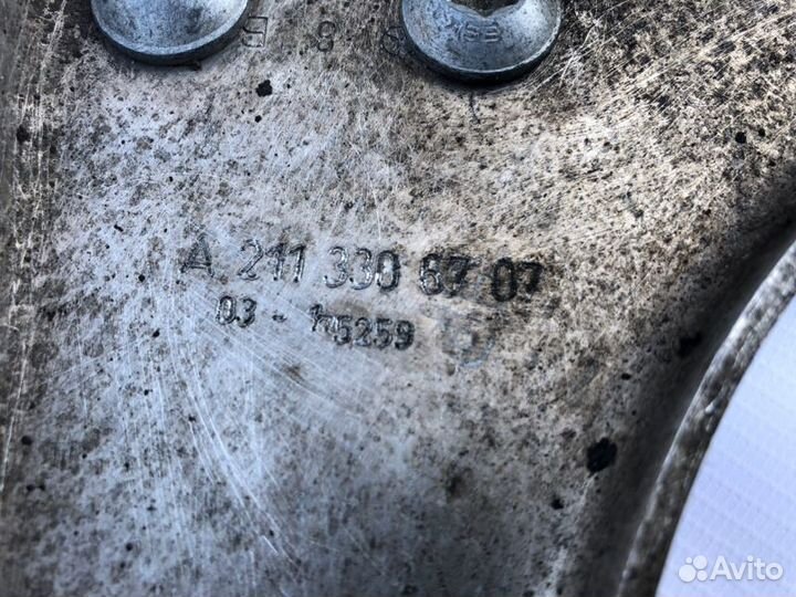 Рычаг подвески передний Mercedes E-Class W211 3.2