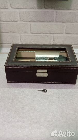 Шкатулка для хранения часов