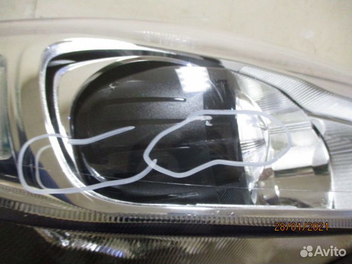 Фара правая Ford Focus/Focus RS/Focus ST