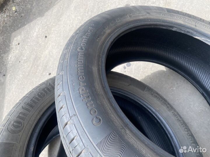 Continental ContiPremiumContact 5 215/55 R17 94V