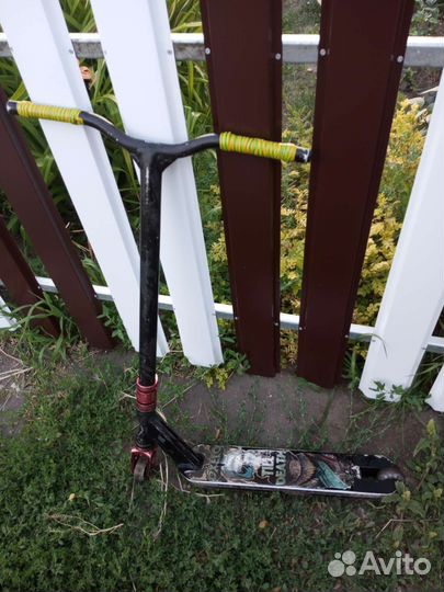 Трюковой самокат