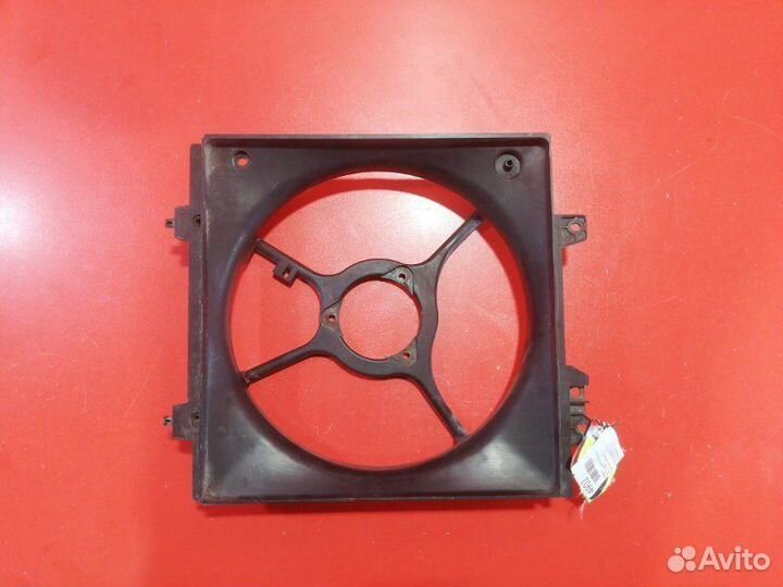 Диффузор радиатора Subaru Legacy BH5 EJ201