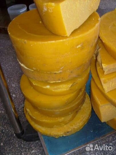 Мёд с семейной пасеки. Натуральный воск