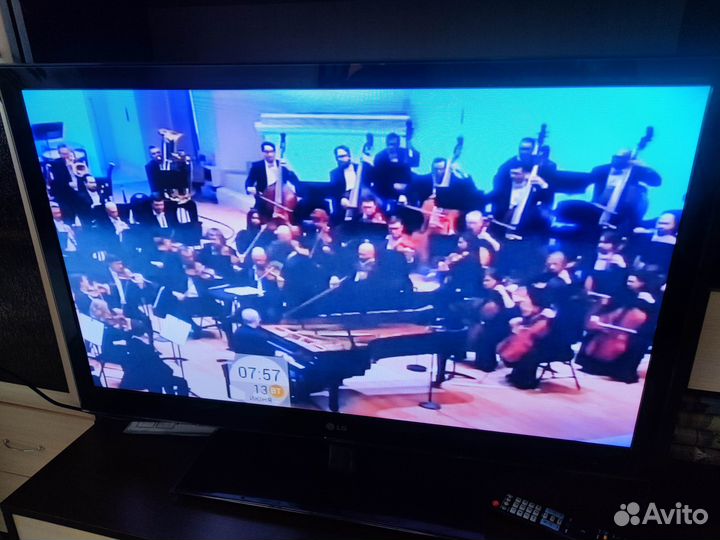 Телевизор 43 дюйма LG