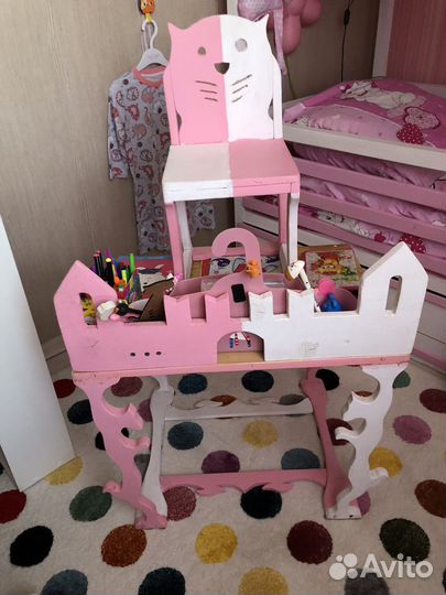 Стол и стул