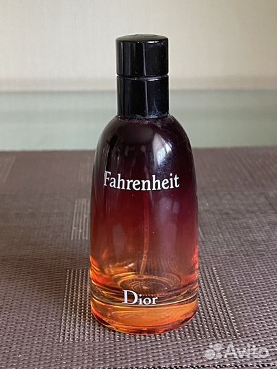 Флаконы от духов туалетной воды