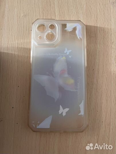 Чехол на iPhone 13
