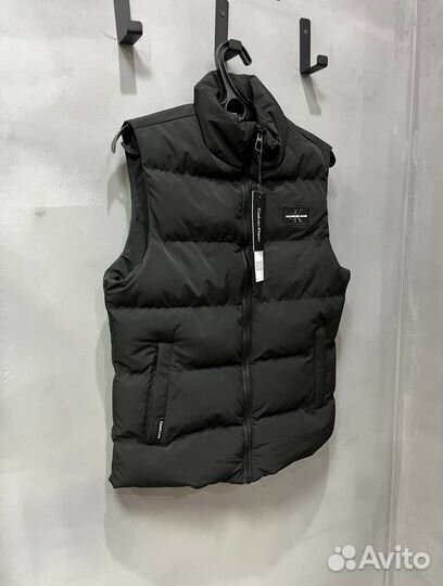 Мужская жилетка от Calvin Klein – ваш модный секрет