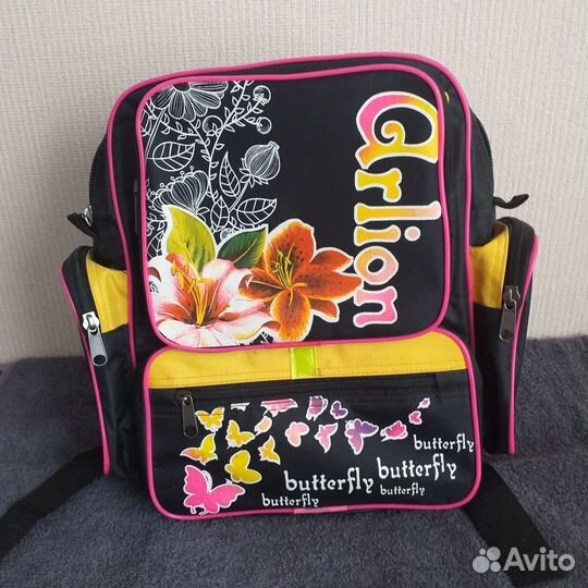 Рюкзак школьный