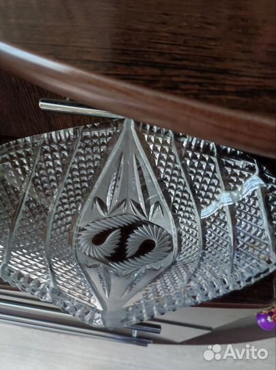 Ваза хрустальная