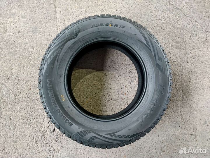 Viatti Bosco Nordico V-523 235/65 R17 104T