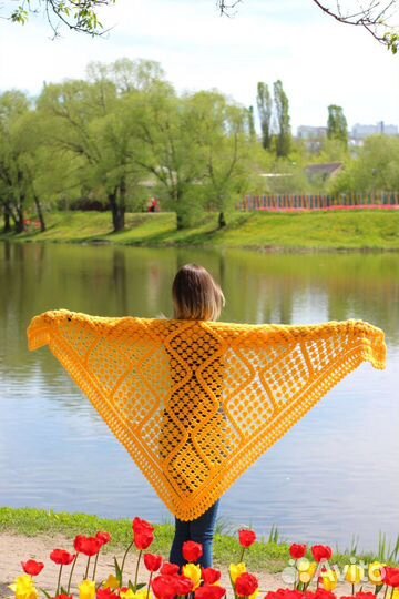 Шаль ручной работы