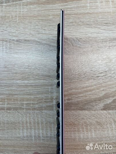 Алюминиевая накладка под левую ногу