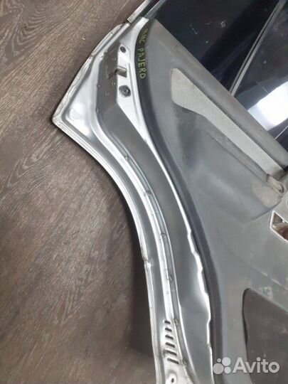 Дверь задняя левая Mitsubishi Pajero V78W