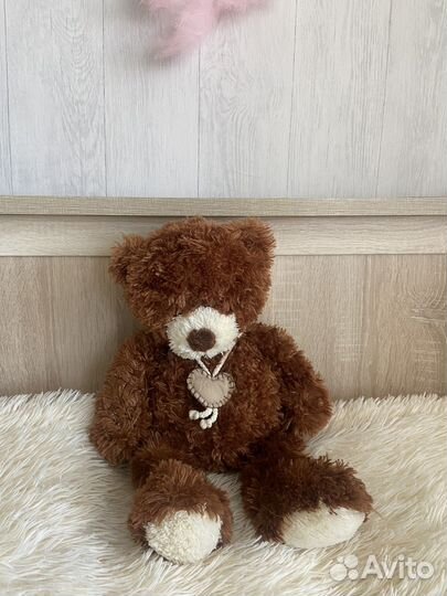 Плюшевый медведь