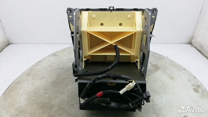 Консоль салона (центральная часть) Lexus IS