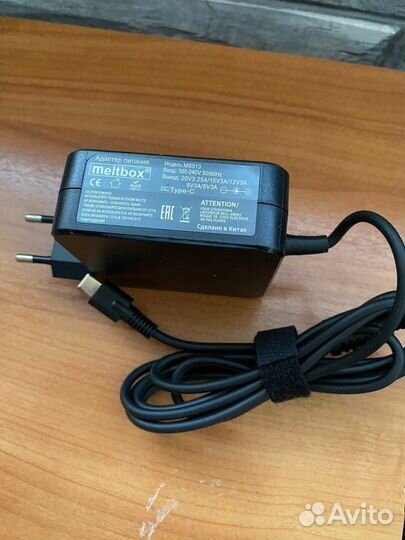 Блок питания 65w type c новый