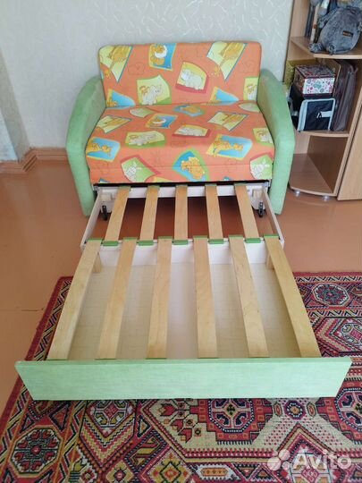 Детский диванчик раскладной б/у