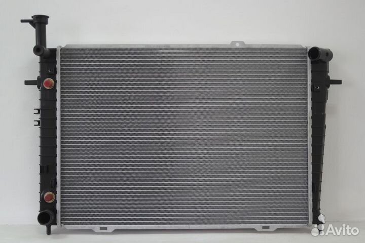 Радиатор Hyundai Tucson 04-09 / Kia Sportage 06-10