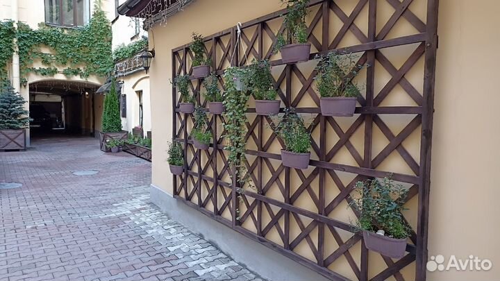 Шпалера деревянная