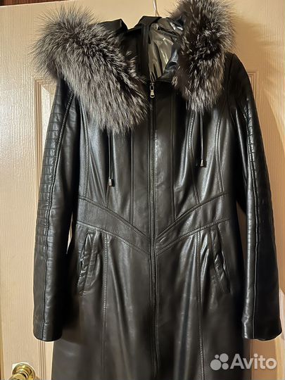 Плащ женский