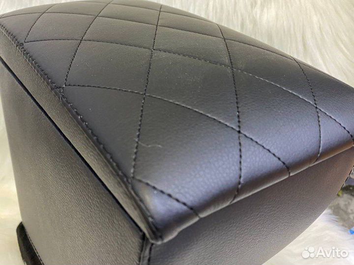 Подлокотник на Skoda Yeti