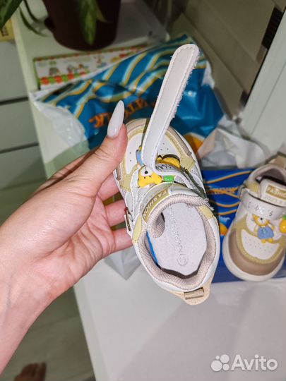 Кроссовки для малышей