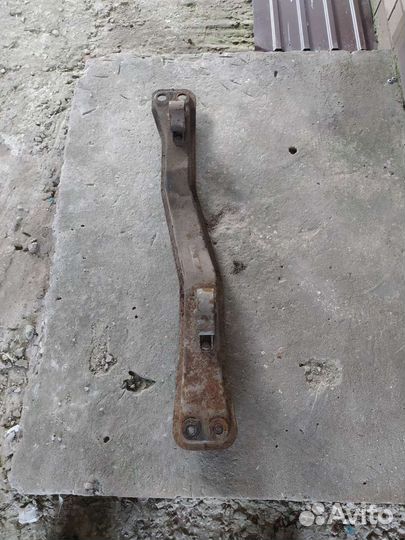 Лыжа Мицубиси Каризма 4g92