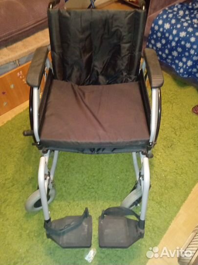 Инвалидная коляска