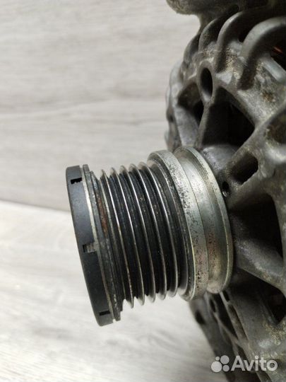 Генератор Mercedes C-Class W204 M271.860 2009