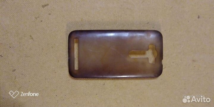 Чехлы для телефона