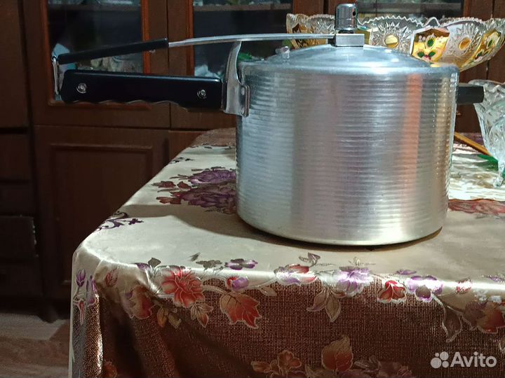 Кастрюля скороварка