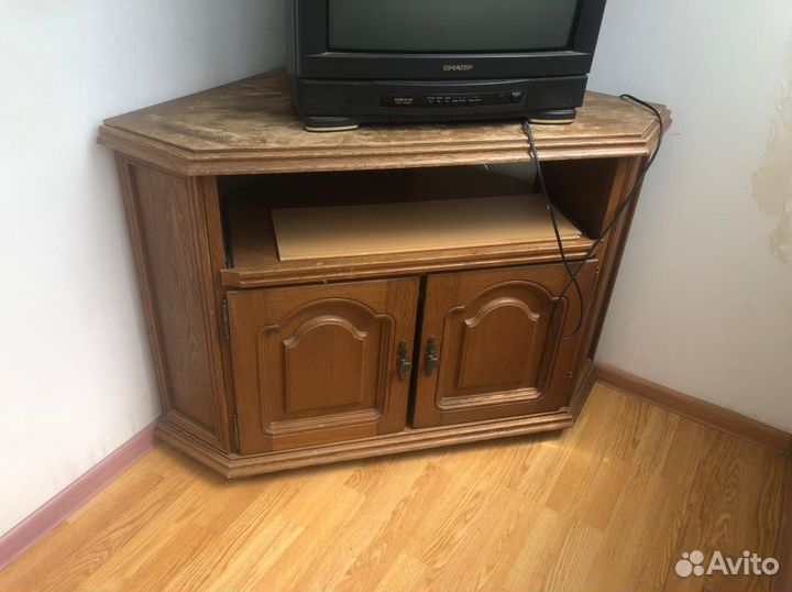 Тумба под телевизор