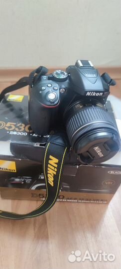 Зеркальный фотоаппарат