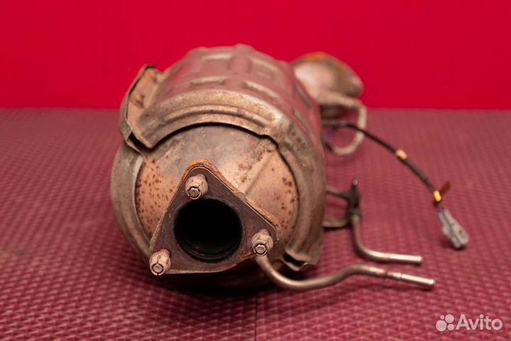 Сажевый фильтр задний левый Toyota Land Cruiser