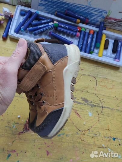 Ботинки демисезонные для мальчика 24