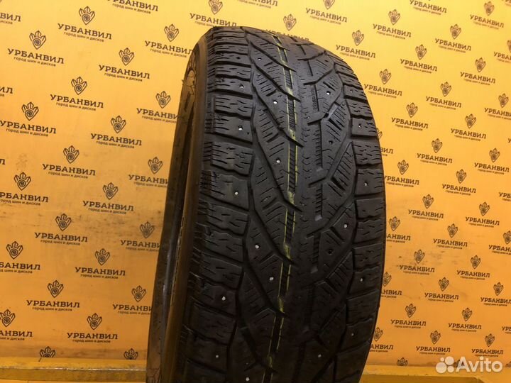 Tigar SUV Ice 215/65 R16 102T