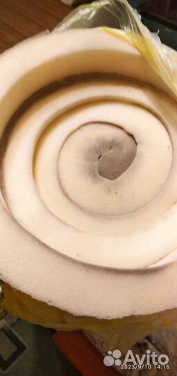 Поролон мебельный новый 1м на2м