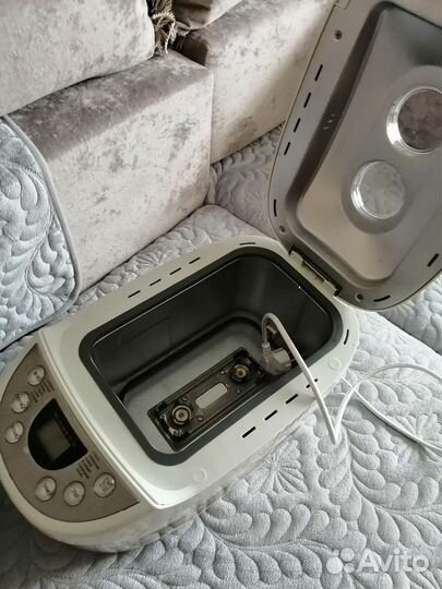 Хлебопечка