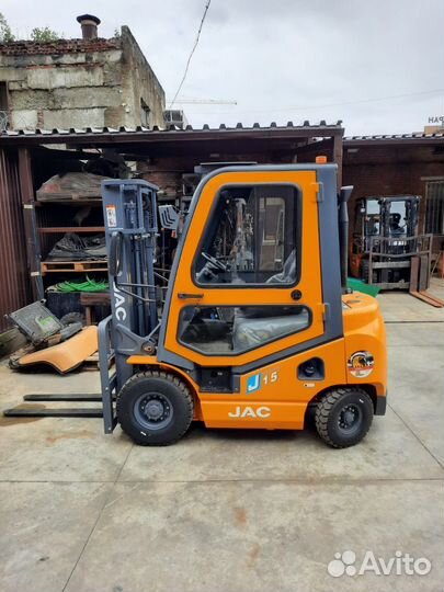 Вилочный погрузчик JAC CPD 15, 2023