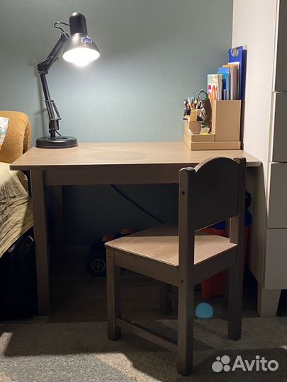 Деревянный стол и стул IKEA