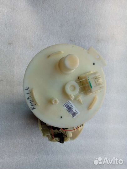 Бензонасос на chevrolet cruze 1.6