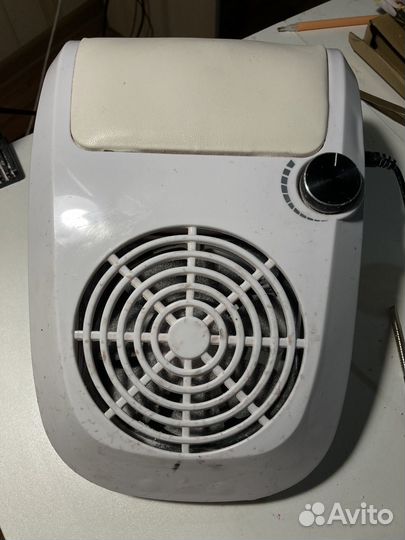 Пылесос для маникюра