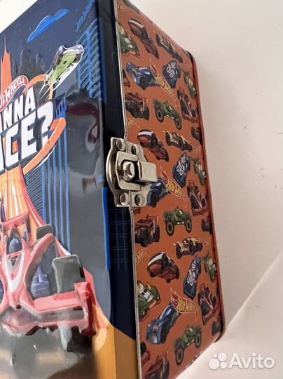 Кейс для хранения машинок Hot Wheels+машинки