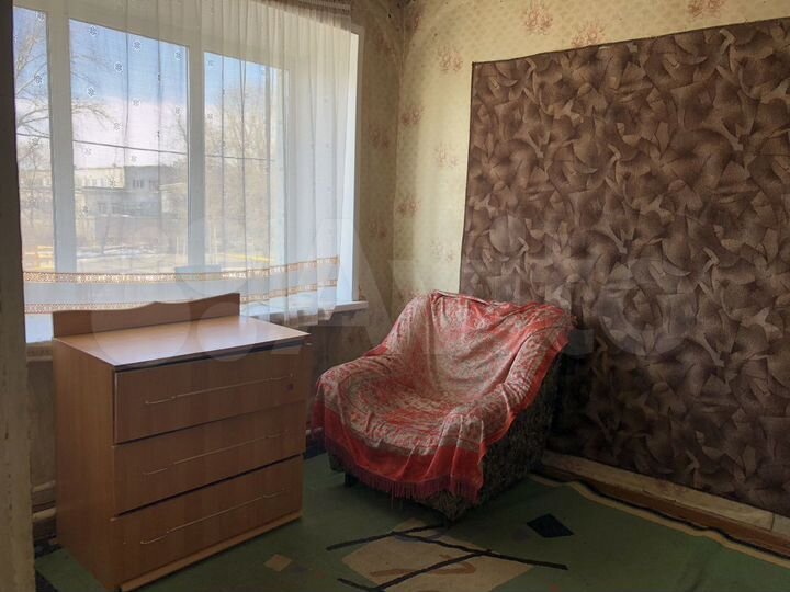 Комната 27 м² в 2-к., 2/2 эт.