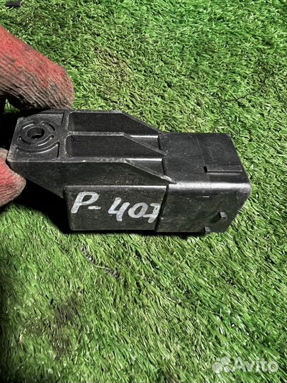 Реле свечей накала Peugeot 407