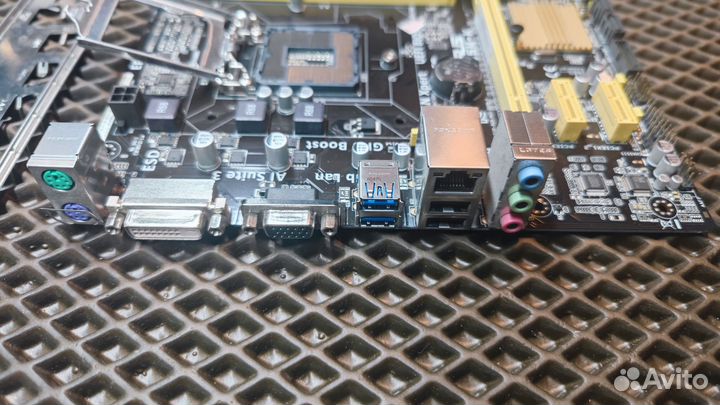 Asus B85M-K (LGA 1150 )