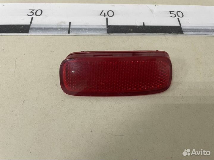 Отражатель в бампер задний левый Peugeot 206 1998