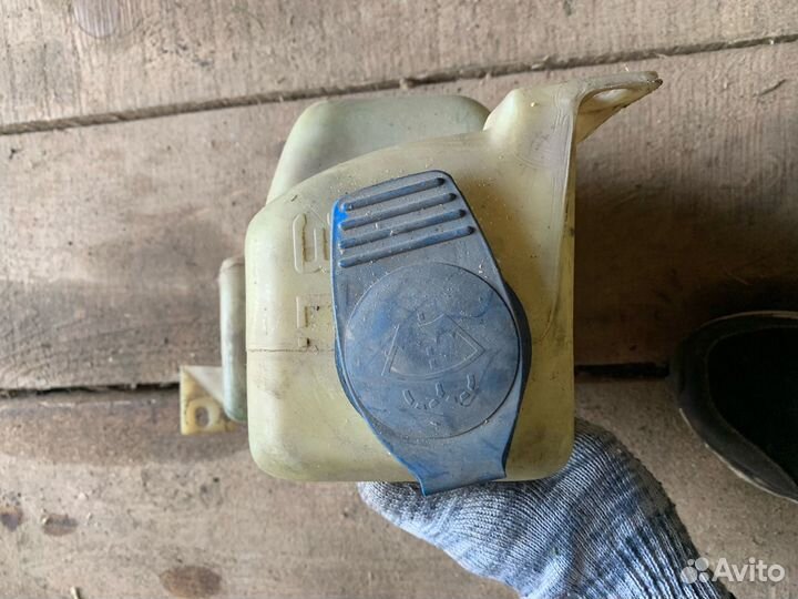 Бачок омывателя 1j0 955 453 n/p